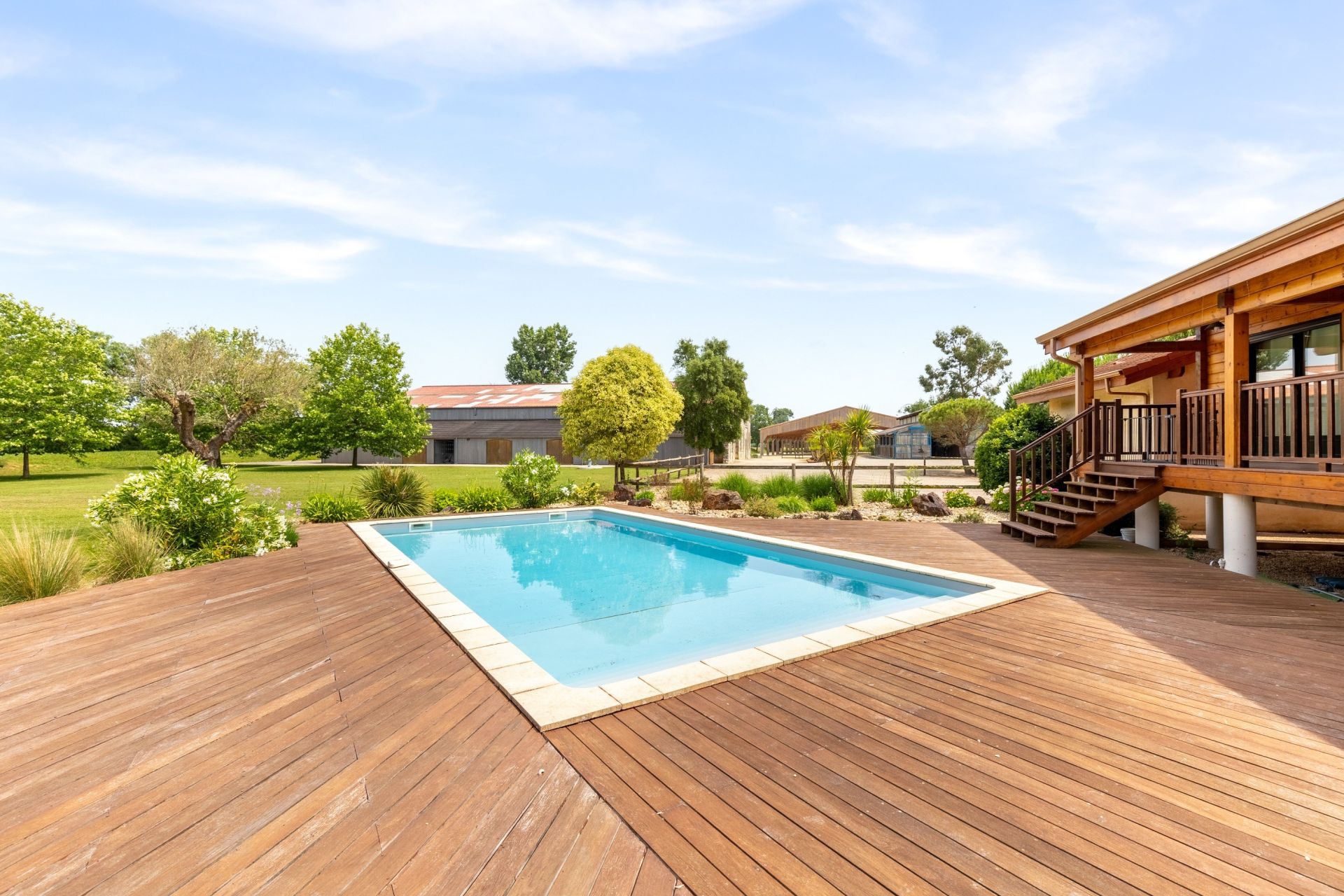 propriété 5 Pièces en vente sur BORDEAUX (33000)