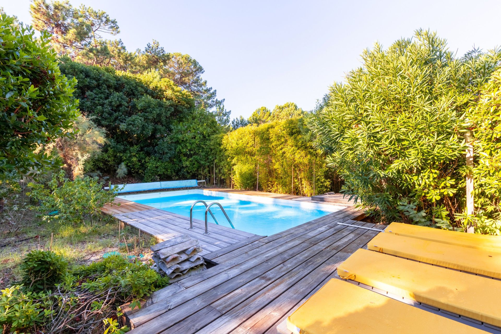 house 4 Rooms for sale on LE CANON (33950)