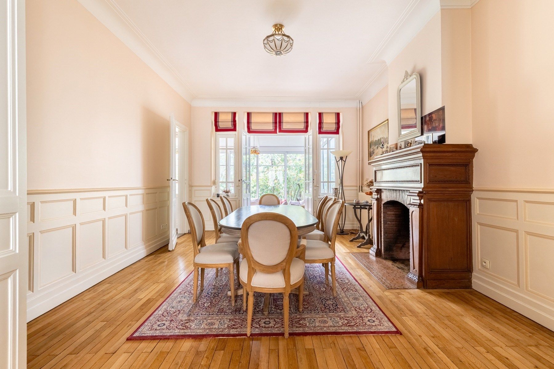house 10 Rooms for sale on BORDEAUX (33000)