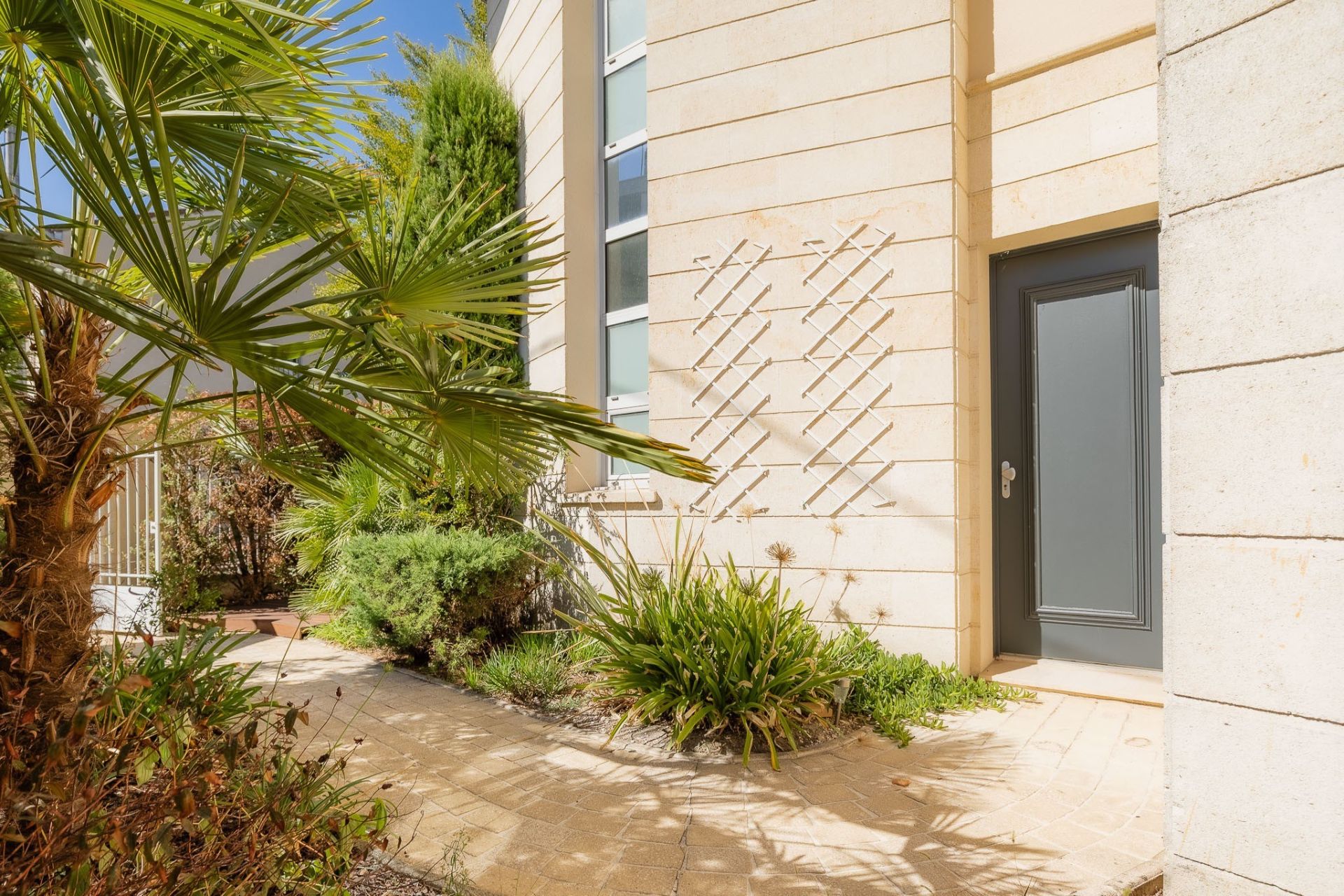 maison 8 Pièces en vente sur BORDEAUX (33200)