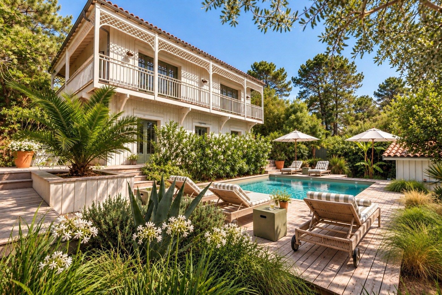 house 5 Rooms for sale on CAP FERRET (33970)