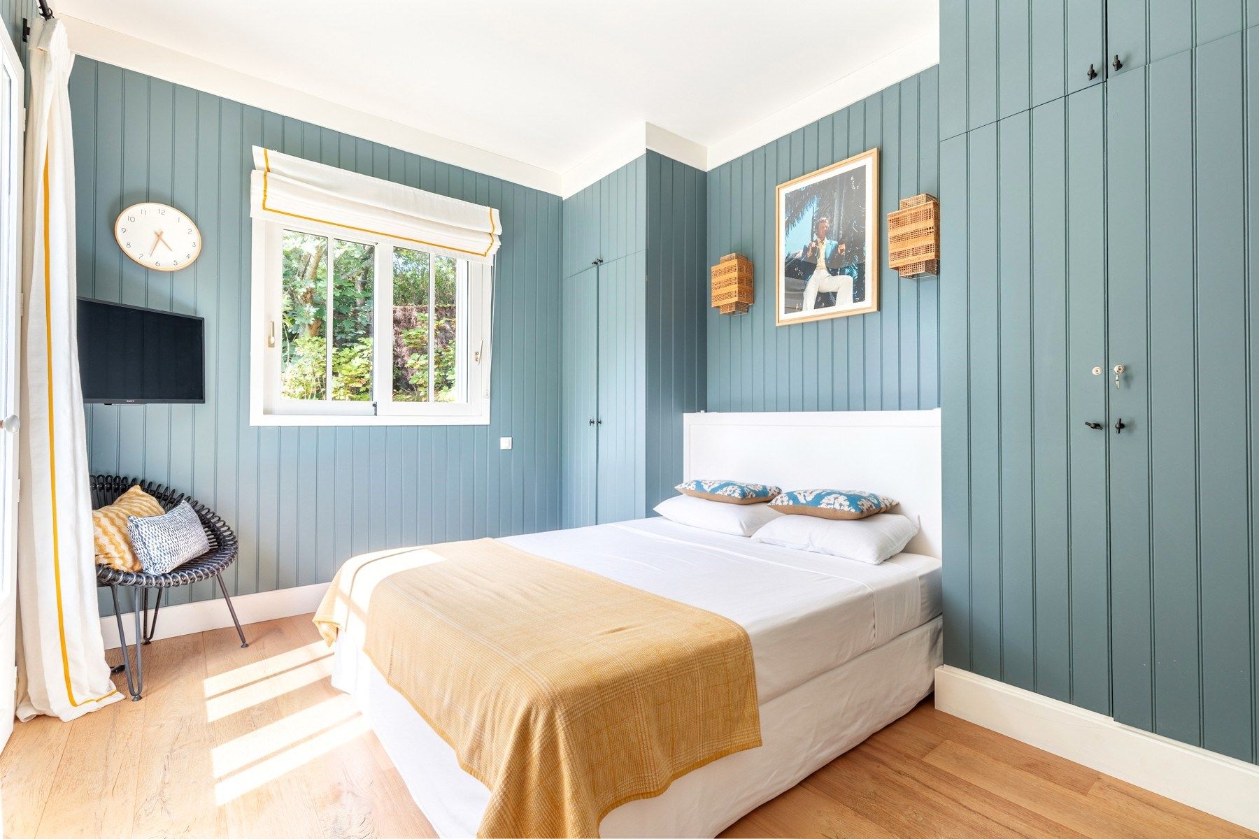 house 5 Rooms for sale on CAP FERRET (33970)