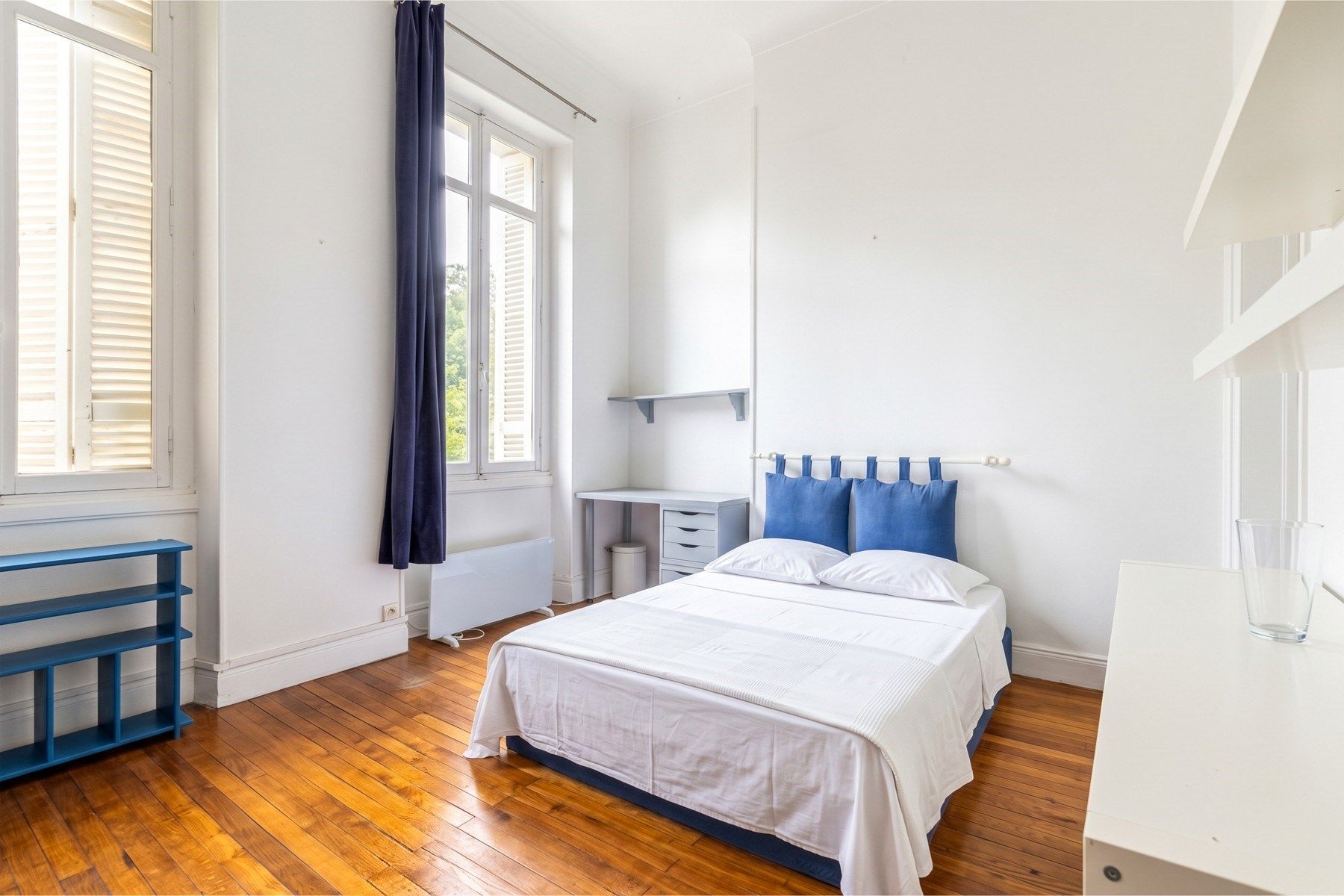 apartment 8 Rooms for sale on BORDEAUX (33000)