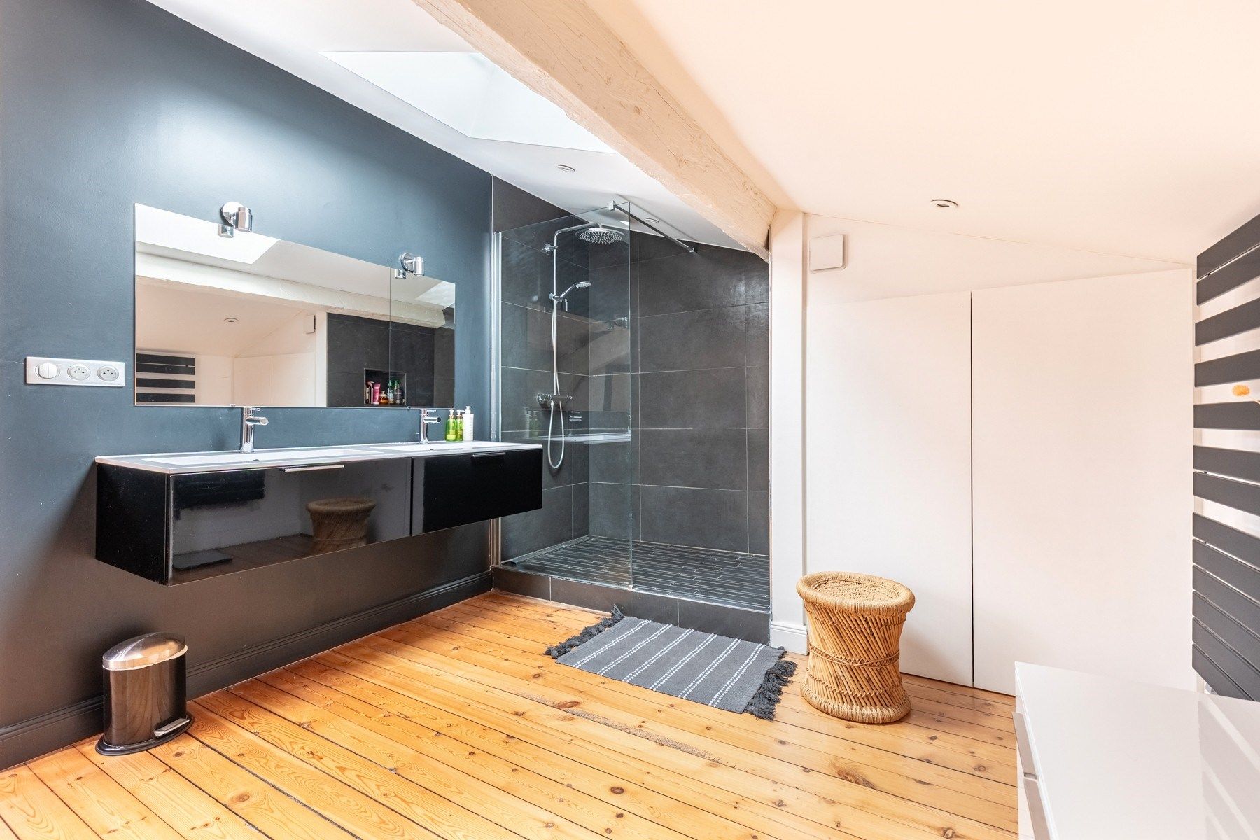 appartement 6 Pièces en vente sur BORDEAUX (33000)