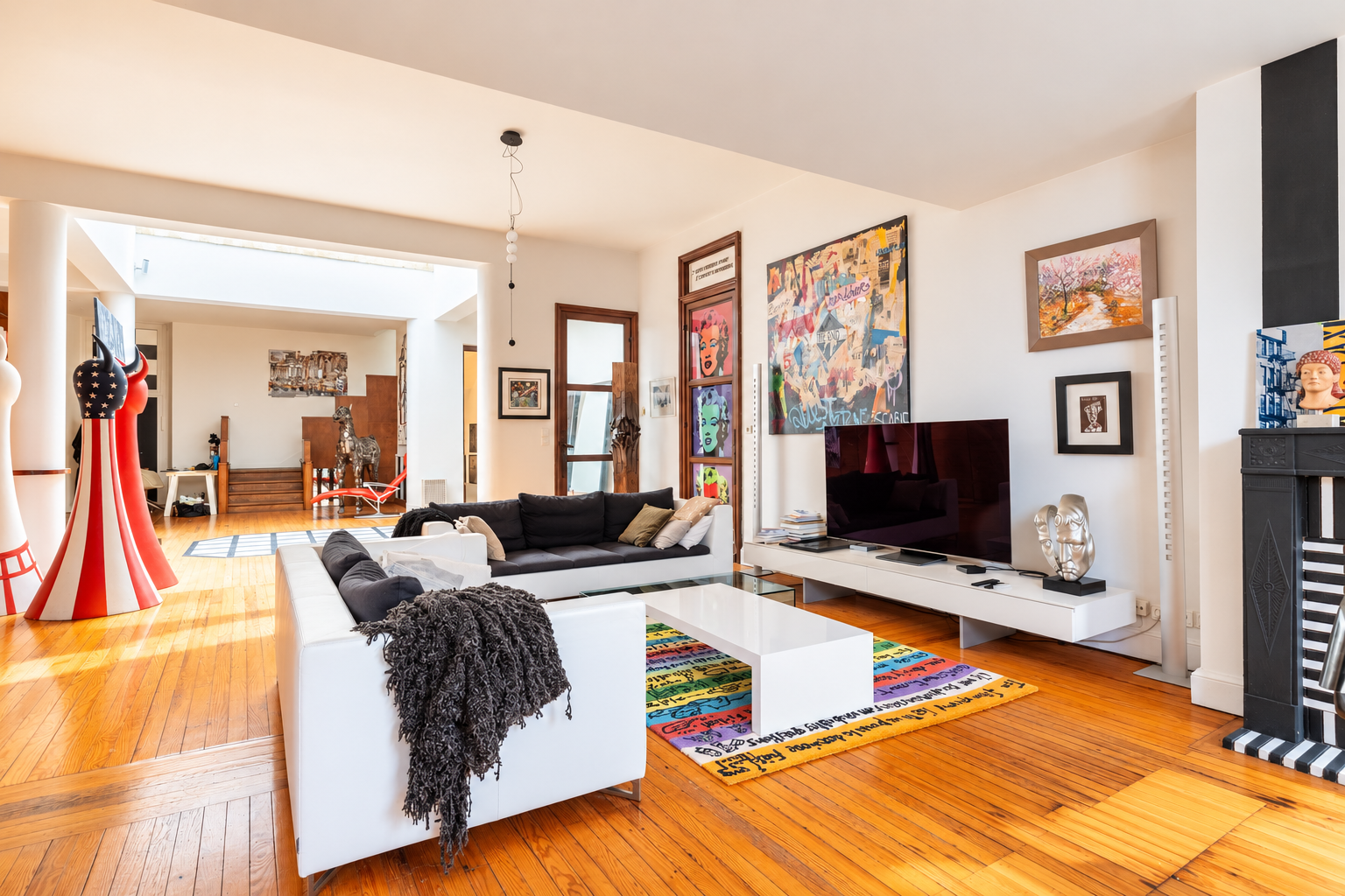 apartment 7 Rooms for sale on BORDEAUX (33000)