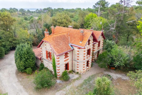 Sale House La Teste-de-Buch 15&nbsp;Rooms 340&nbsp;m²