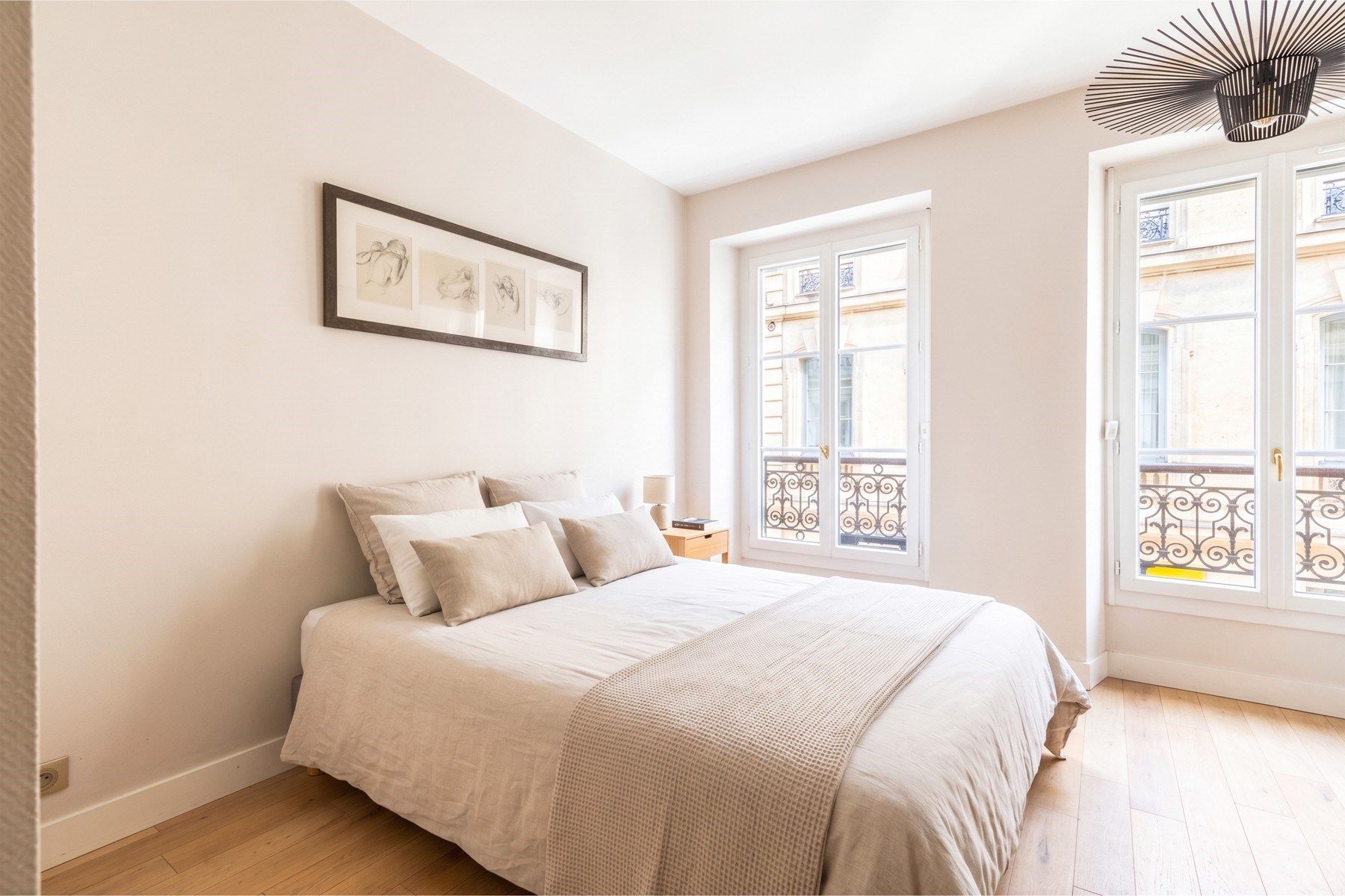 apartment 3 Rooms for sale on BORDEAUX (33000)