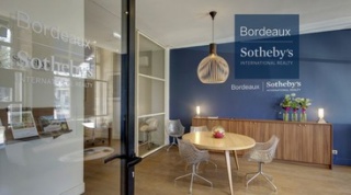 Notre agence immobilière de luxe à Bordeaux, experte dans la vente d'appartement Bordeaux